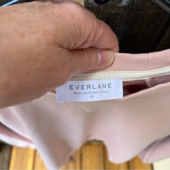 Everlane The Slim Classic French Terry Crew Blush Pink Sweater Sweatshirt NWOT - Picture 4 of 7